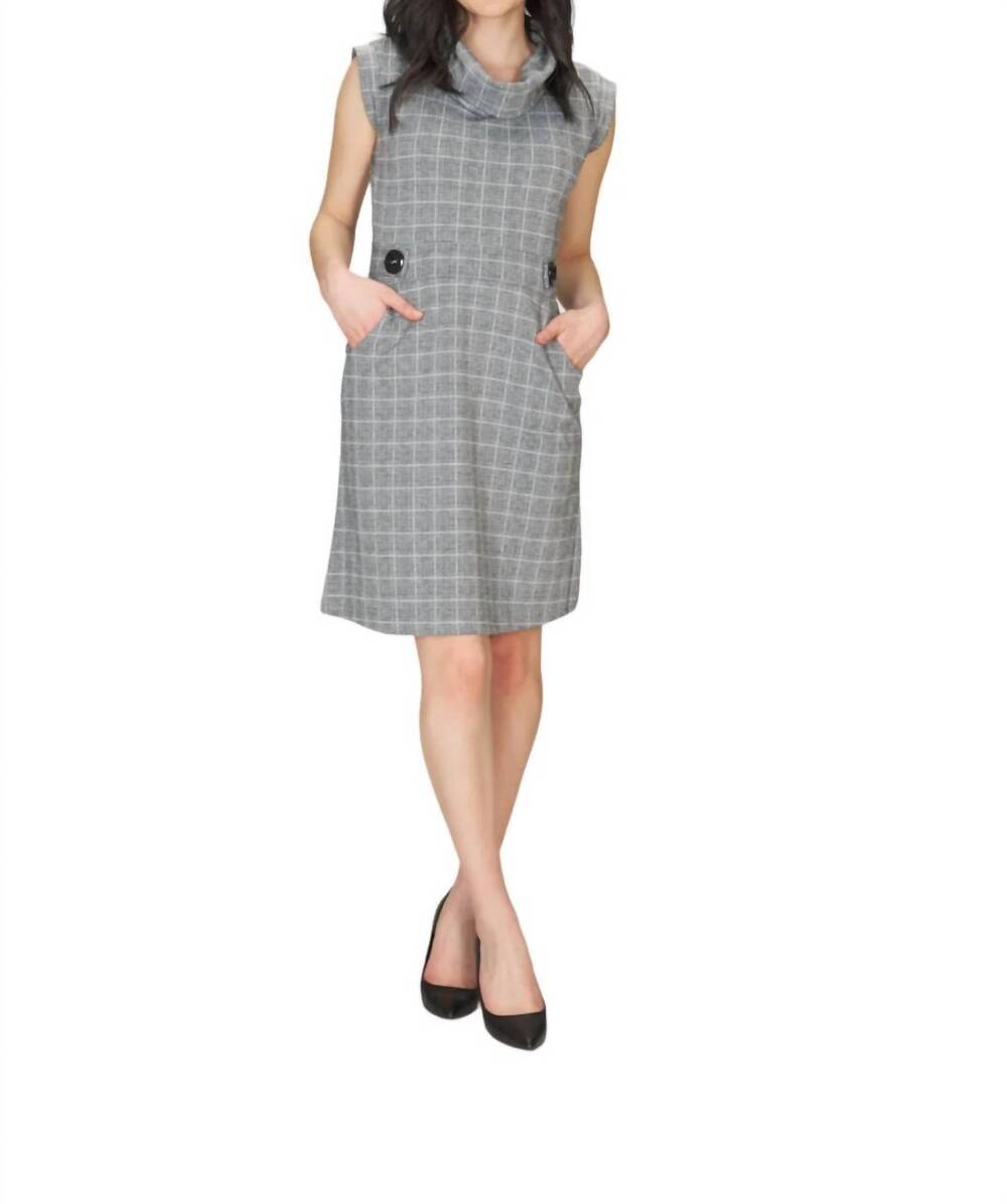 NEW PAPILLON plaid short sleeve sweater dress with pockets in grey